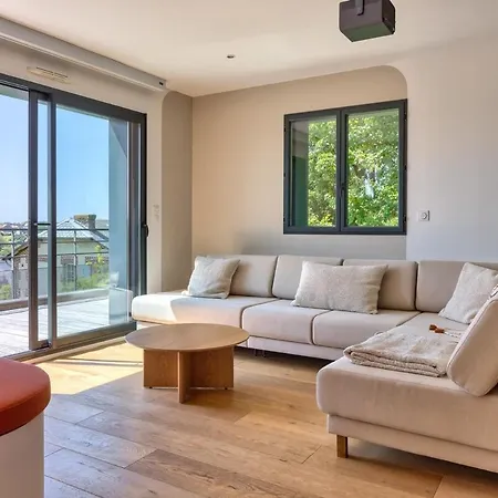 California A Deux Pas De La - Terrasse Avec Vue Sur Les Roses Πανσιόν 4*